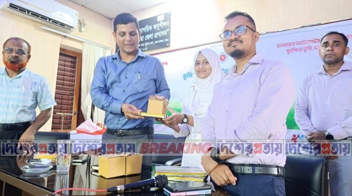 শালিখা উপজেলা ভূমি অফিস কর্তৃক কুইজ প্রতিযোগিতা।