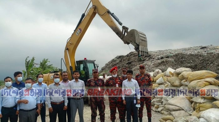রাজশাহীতে ১১ কোটি টাকার জব্দ পণ্য ধ্বংস