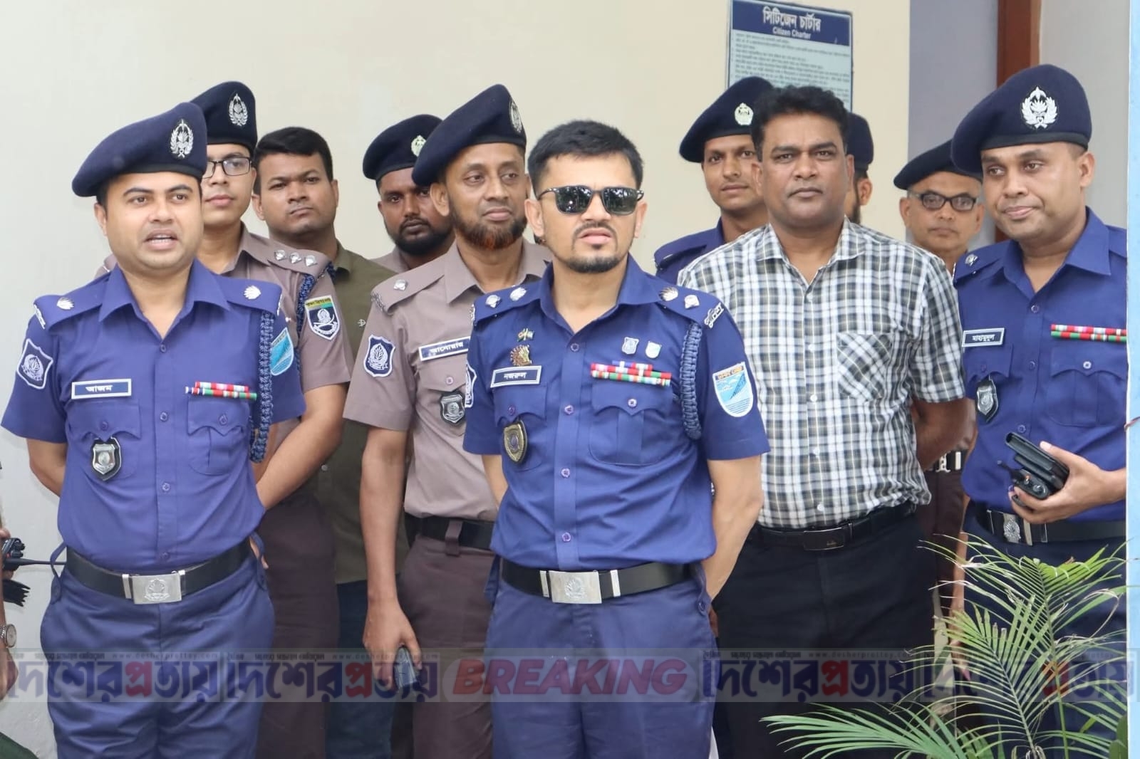 ফরিদপুর সদর সার্কেল অফিস বার্ষিক পরিদর্শন করলেন পুলিশ সুপার