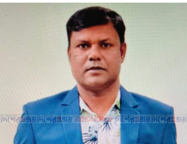 যমুনা সেতু পশ্চিমপাড় মহাসড়কের সয়বাদ রেলওয়ে ষ্টেশনের সামনেট্রাফিক পুলিশের এটিএসআই নিহত হয়েছে..