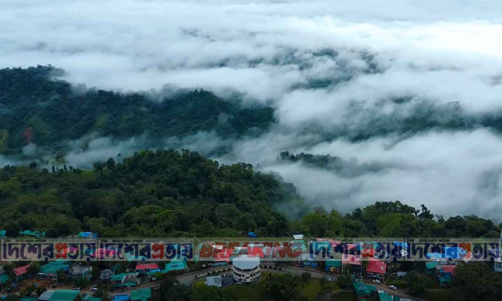 সাজেকে আটকা পড়েছেন ৬০০ পর্যটক
