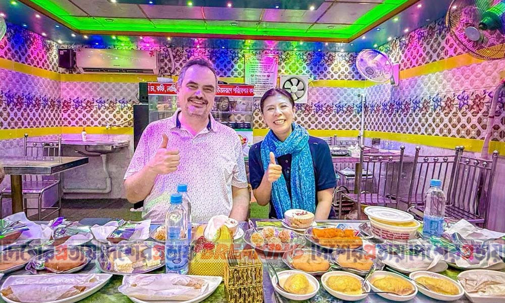 মালাই চপ ও ছানার জিলাপি জন্মের মজা : মার্কিন রাষ্ট্রদূত