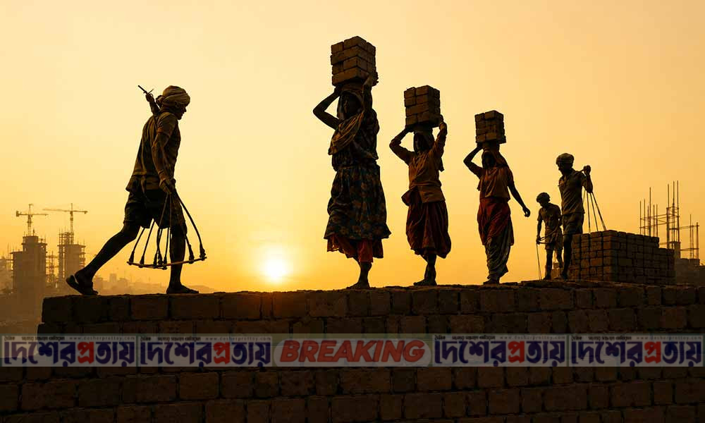 অদক্ষ ও কিশোর শ্রমিকের মজুরি পুনর্নির্ধারণের দাবি স্কপের
