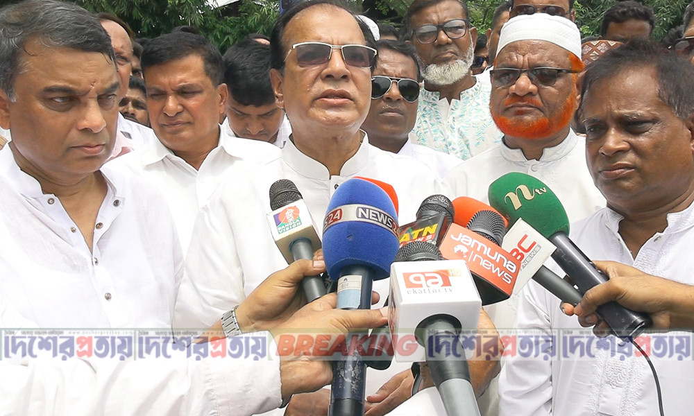 দুর্যোগ ব্যবস্থাপনা মন্ত্রী তিস্তায় আরেকটি ব্যারাজ নির্মাণের পরামর্শ দিয়েছে কারিগরি কমিটি