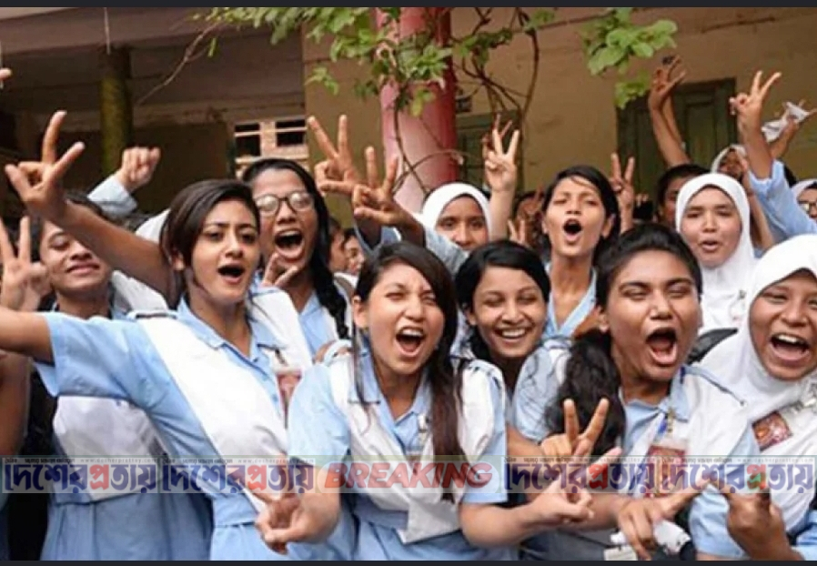 রাজশাহী শিক্ষা বোর্ডে এসএসসি ফল প্রকাশ: পাসের হার ৬৩.৬৭ শতাংশ, উত্তীর্ণ ১ লাখ ১২ হাজারের বেশি শিক্ষার্থী
