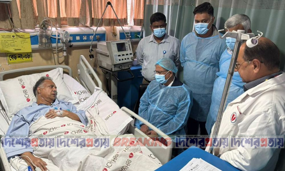 জ্বালানিমন্ত্রী ইকবাল হাসান মাহমুদকে দেখতে হাসপাতালে গেলেন রাষ্ট্রপতি