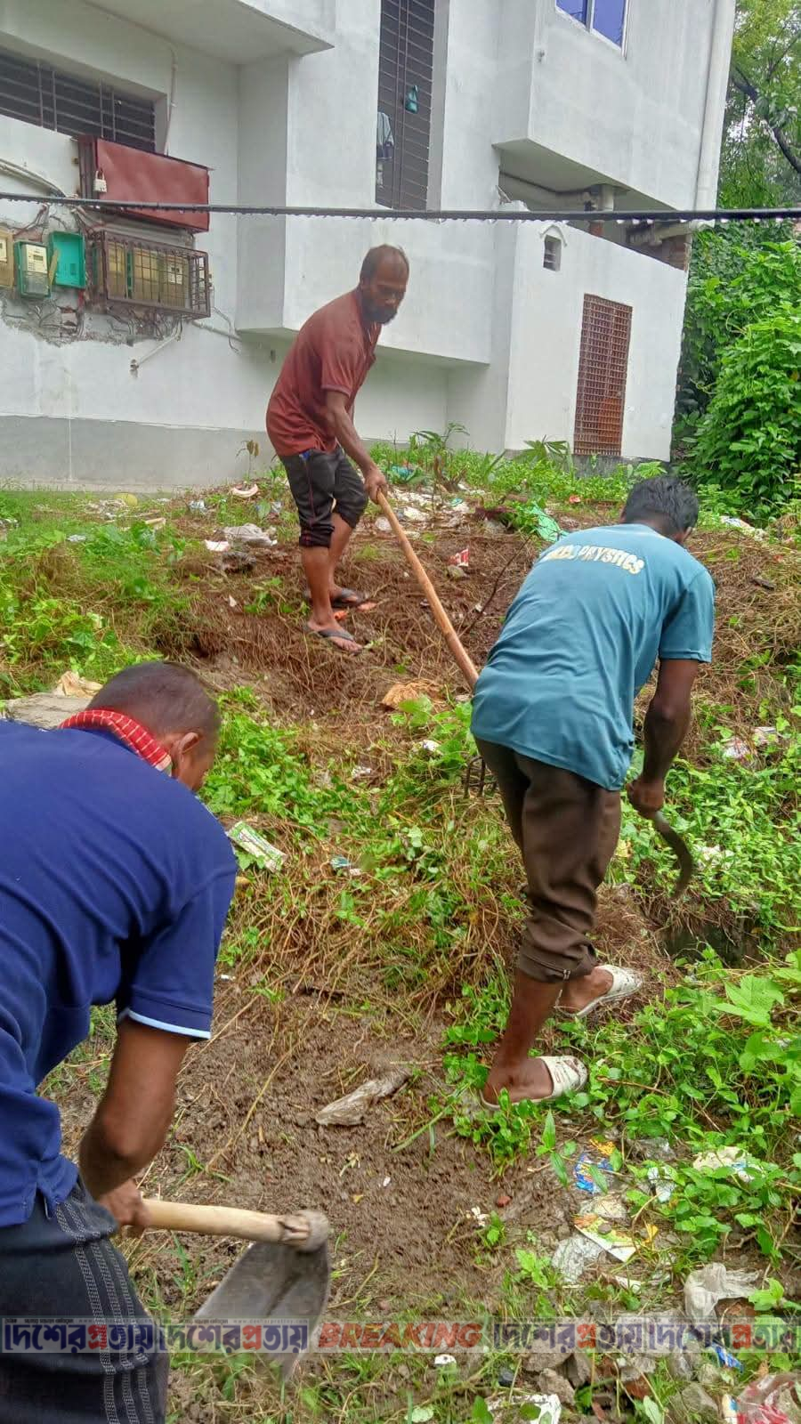 ​ডেঙ্গু প্রতিরোধে প্রধানমন্ত্রীর নির্দেশ বাস্তবায়ন: রাজশাহী সিটিতে জোরদার পরিচ্ছন্নতা অভিযান