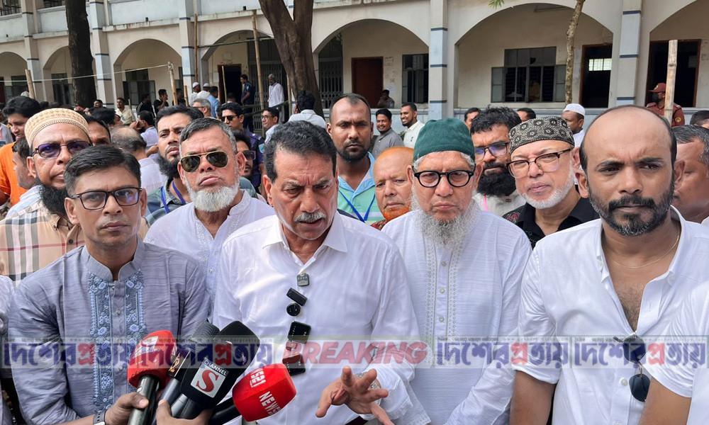 নদী দূষণ রোধে সবাইকে এগিয়ে আসতে হবে : খায়রুল কবির খোকন